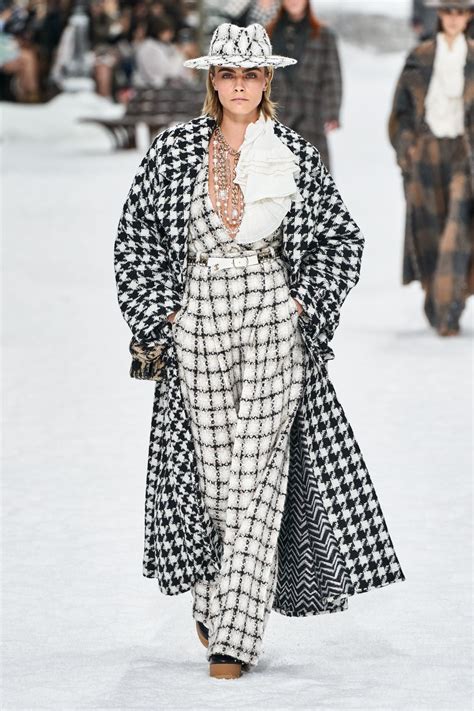 chanel's runway website